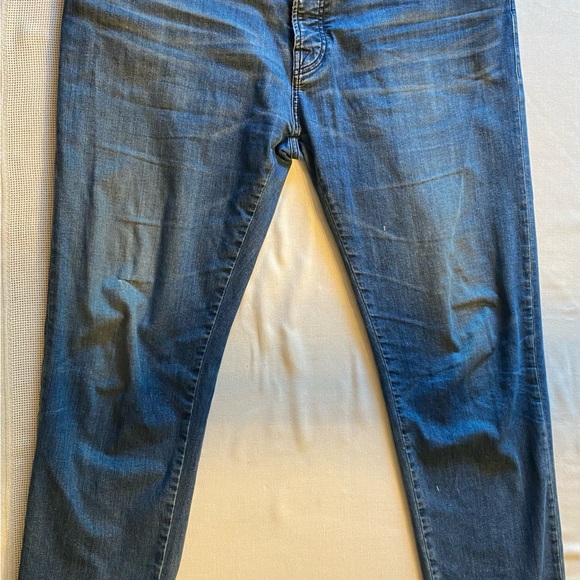 Armani jeans. Well worn 40/34 - Picture 4 of 4